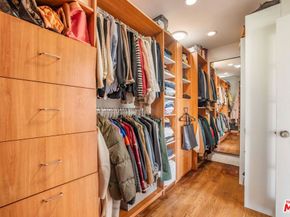 163 S Larchmont Boulevard, Los Angeles CA 90004