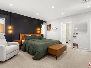 5926 Cleon Avenue, North Hollywood CA 91601