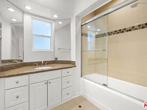 5926 Cleon Avenue, North Hollywood CA 91601