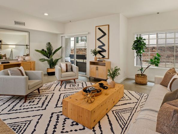 10627 Ashton Avenue 103, Los Angeles CA 90024