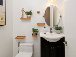 10627 Ashton Avenue 103, Los Angeles CA 90024