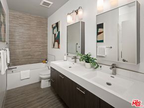 10627 Ashton Avenue 103, Los Angeles CA 90024