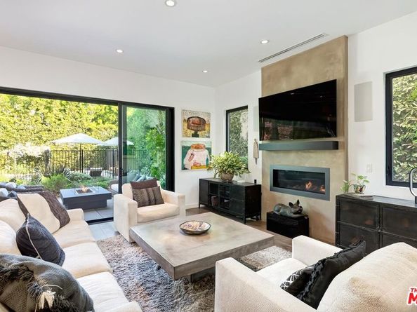 10521 Northvale Road, Los Angeles CA 90064