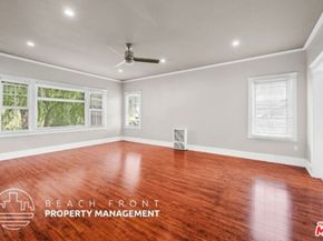 1545 E 4th Street, Long Beach CA 90802