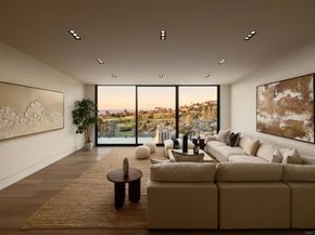 6627 Muirlands Dr, La Jolla CA 92037