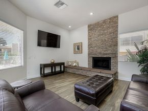 5707 Baltimore Dr 12, La Mesa CA 91942