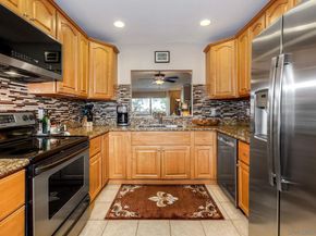 5707 Baltimore Dr 12, La Mesa CA 91942