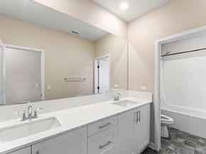 675 Grant Ct, Vista CA 92083