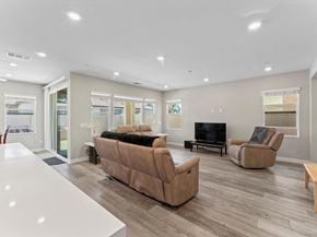 675 Grant Ct, Vista CA 92083