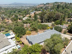 1520 Merritt Drive, El Cajon CA 92020