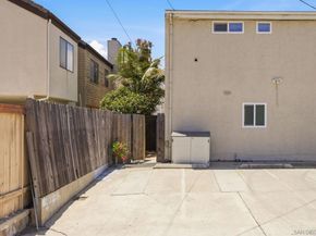 2018 Pacific Beach Drive 5, San Diego CA 92109