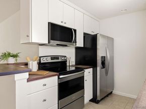 2018 Pacific Beach Drive 5, San Diego CA 92109