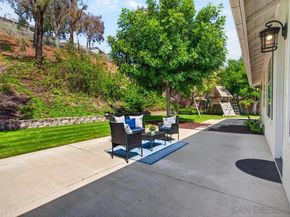 1531 Knoll Park Glen, Escondido CA 92029
