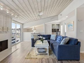 591 S Sierra 42, Solana Beach CA 92075