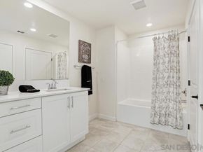 4373 Pacifica 6, Oceanside CA 92056