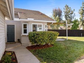 2312 Briarwood Pl, Escondido CA 92026