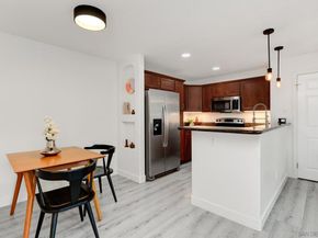 5402 Balboa Arms 348, San Diego CA 92117