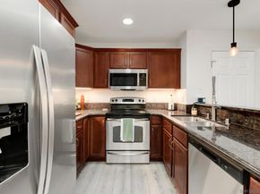 5402 Balboa Arms 348, San Diego CA 92117