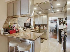 7544 Easthill Dr, San Diego CA 92114