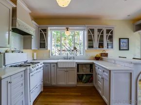3146 L St, San Diego CA 92102
