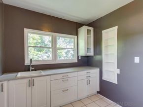 3146 L St, San Diego CA 92102