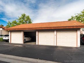 2822 Winthrop Ave, Carlsbad CA 92010
