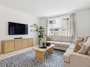 1739 Valley Oak, Oceanside CA 92056