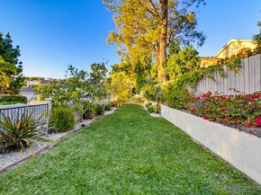 5247 Ocean Breeze Ct, San Diego CA 92109