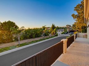 5247 Ocean Breeze Ct, San Diego CA 92109
