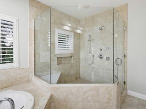 5247 Ocean Breeze Ct, San Diego CA 92109