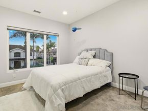 5247 Ocean Breeze Ct, San Diego CA 92109