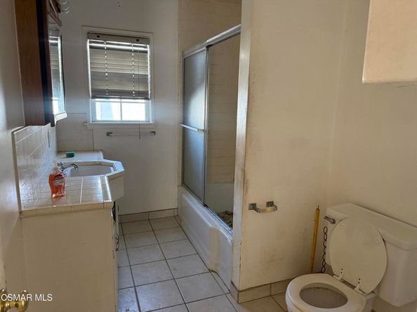 859 W Carmelita Avenue, Montebello CA 90640
