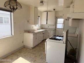 859 W Carmelita Avenue, Montebello CA 90640