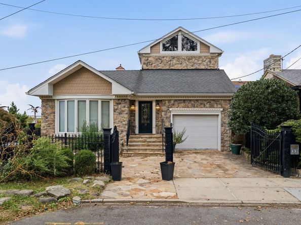 33 Roosevelt Terrace, Bayonne NJ 07002