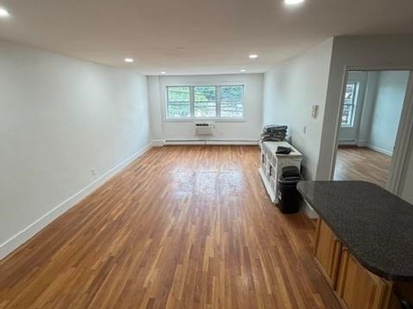 8829 Kennedy Blvd b2, North Bergen NJ 07047
