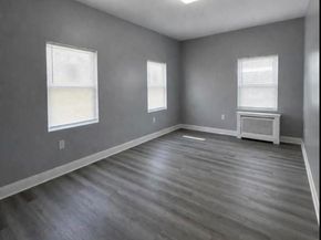 138 Bayview Ave, Jersey City NJ 07305