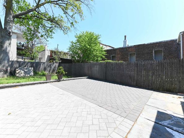 1208 67th St, North Bergen NJ 07047-3701