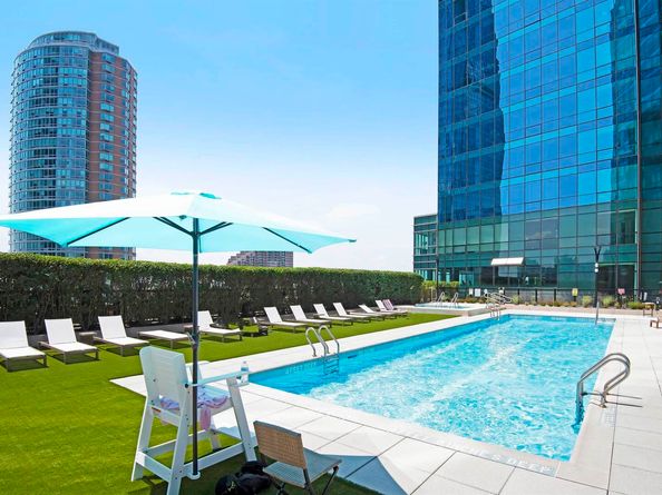 77 Hudson St 1704, Jersey City NJ 07302