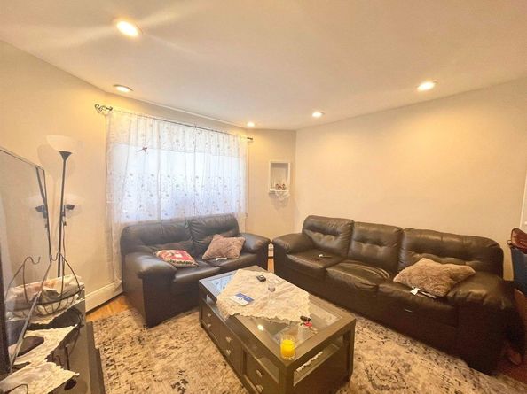 133 Avenue B, Bayonne NJ 07002