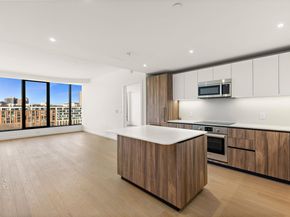 387 8th St 5N, Jersey City NJ 07302