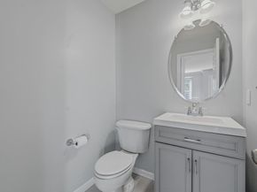 2 Marina Dr, Bayonne NJ 07002