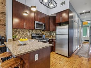 229 3rd St 4L, Jersey City NJ 07302