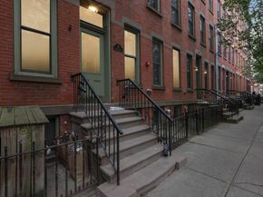 229 3rd St 4L, Jersey City NJ 07302
