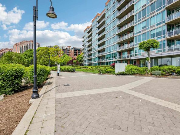 25 Hudson St 111, Jersey City NJ 07302