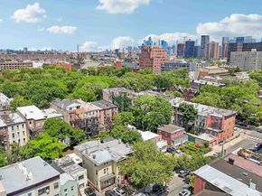274 7th St, Jersey City NJ 07302
