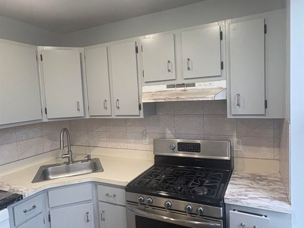 144 Old Bergen Rd D2, Jersey City NJ 07305