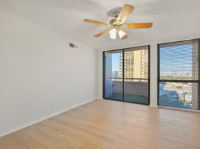 3525 Sage Road 1705, Houston TX 77056