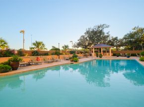 3525 Sage Road 1705, Houston TX 77056