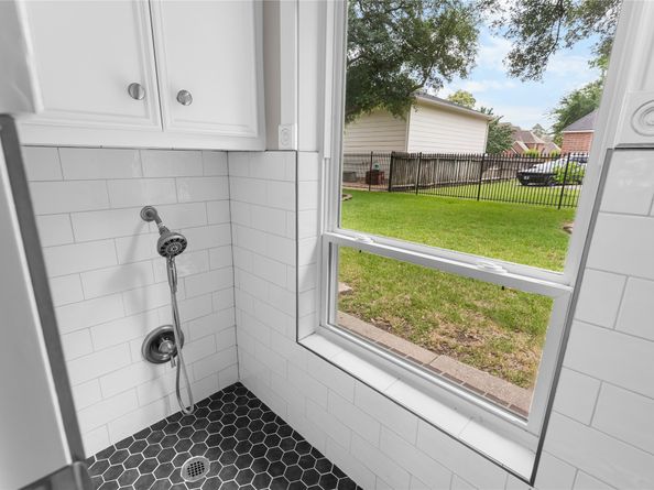 6627 Butler Oaks Court, Spring TX 77389