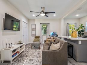 5 Estelle Street 1, Houston TX 77003